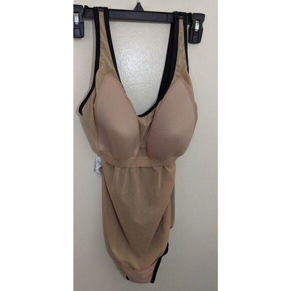 L.L. Bean Black Beansport Tanksuit One Piece Swimsuit Lined UPF 50+ Size 14 Reg - Picture 7 of 11